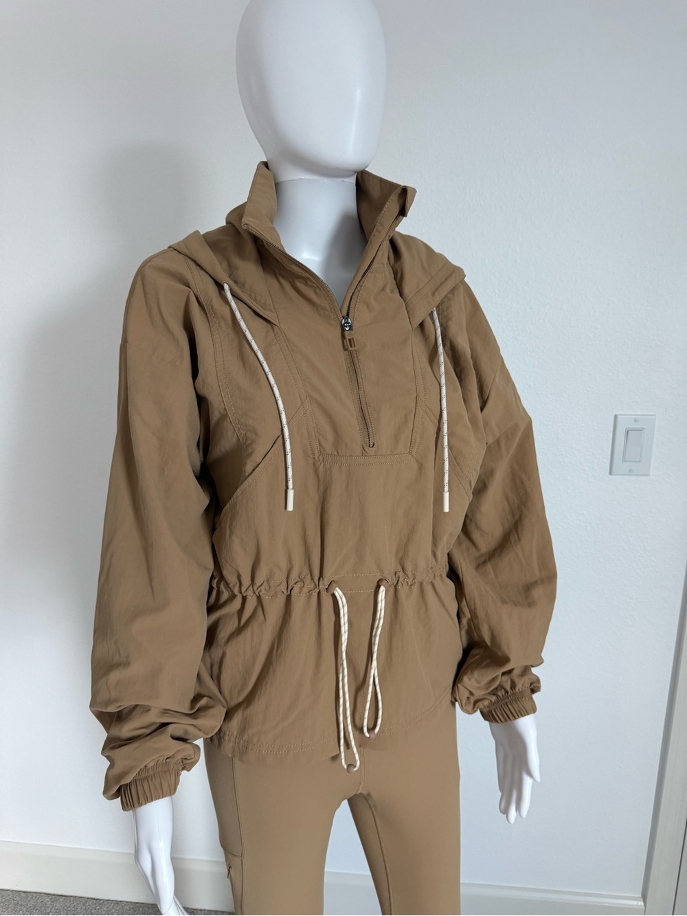 Calia Windbreaker Utility Anorak Jacket in Tan Drawstring waist